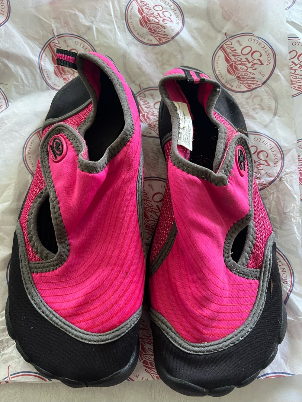 Water Shoe Slip-On in Bright Pink